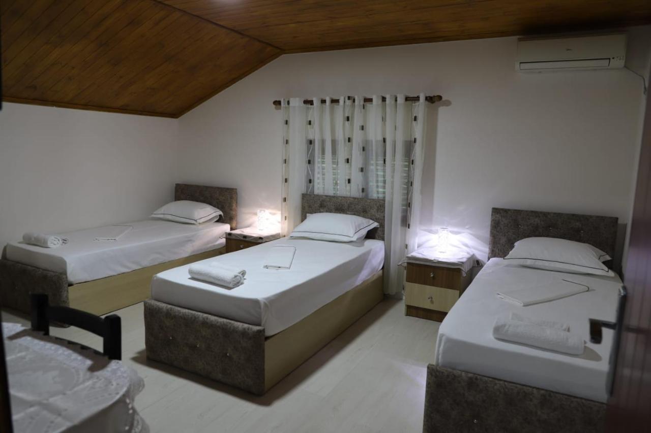 Guest House Bumbli Берат Экстерьер фото