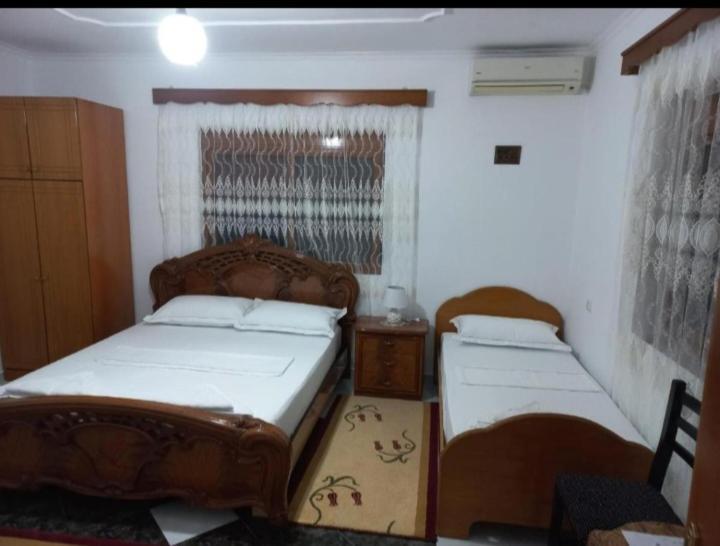 Guest House Bumbli Берат Экстерьер фото