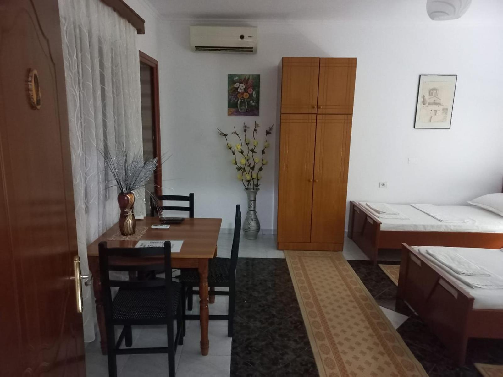 Guest House Bumbli Берат Номер фото