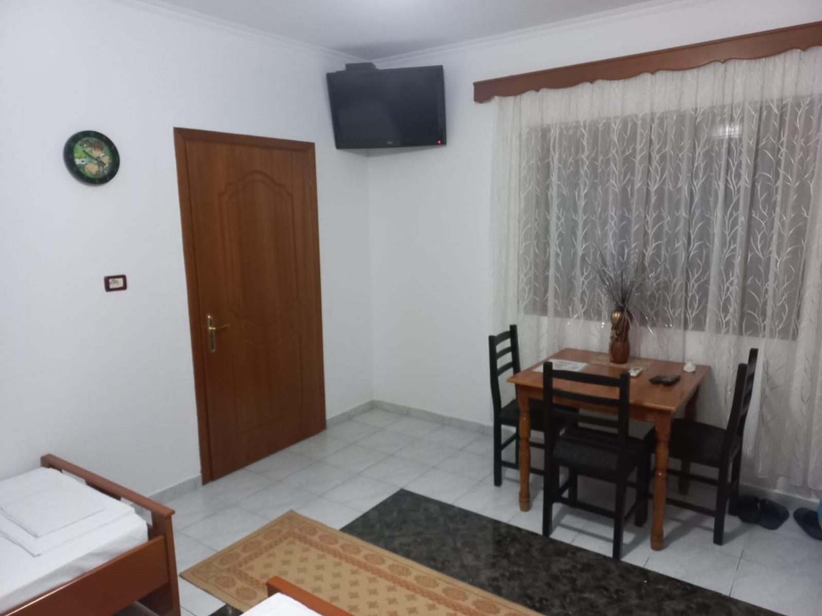 Guest House Bumbli Берат Номер фото